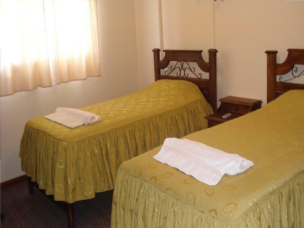 Hotel Oasisa Uyuní Extérieur photo