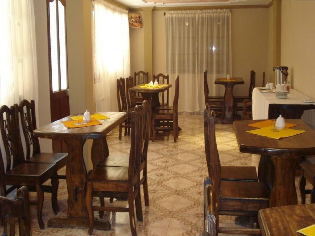 Hotel Oasisa Uyuní Extérieur photo