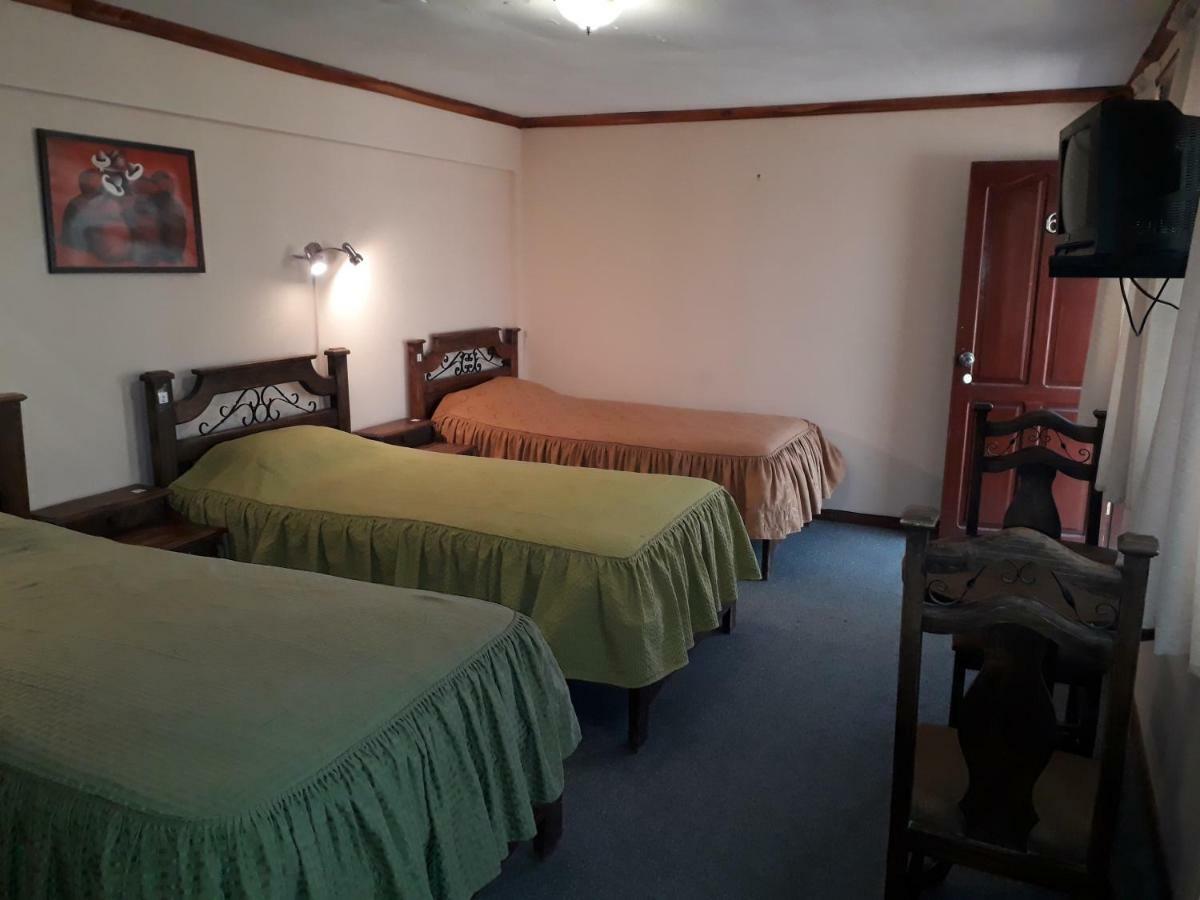 Hotel Oasisa Uyuní Extérieur photo