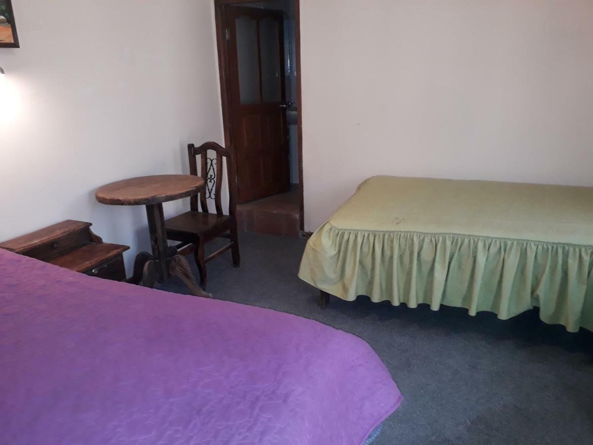 Hotel Oasisa Uyuní Extérieur photo