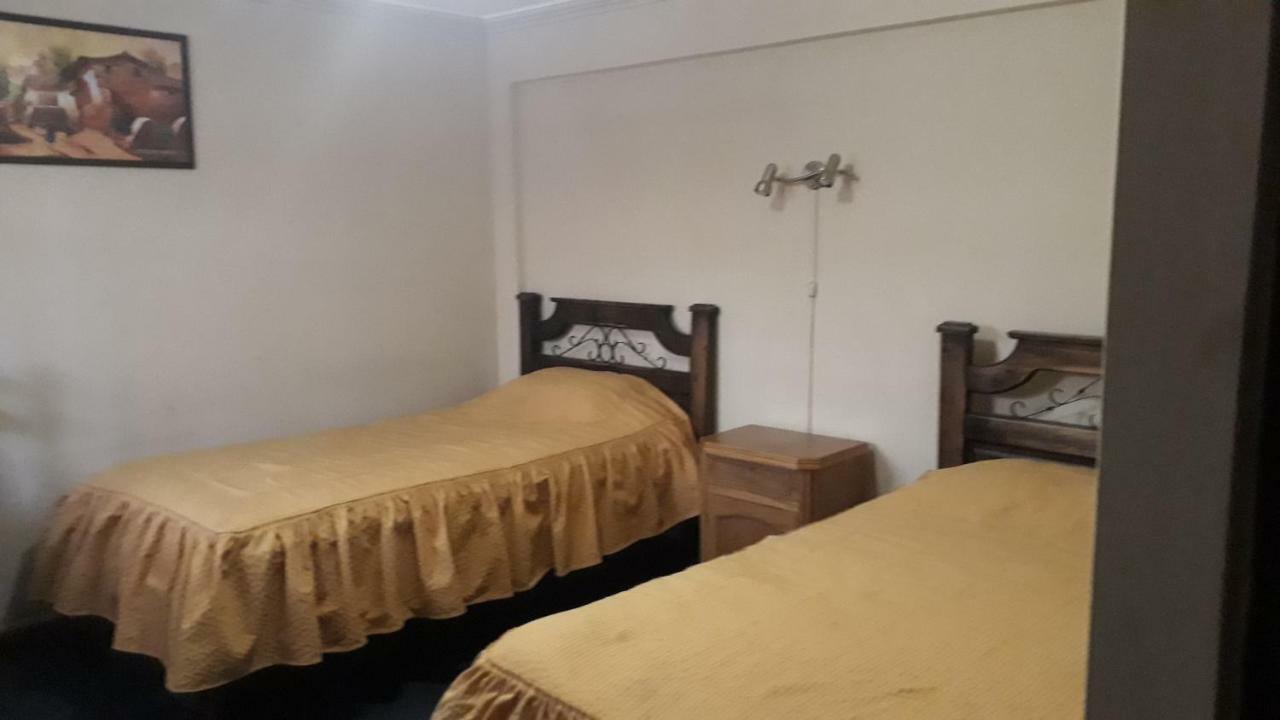 Hotel Oasisa Uyuní Extérieur photo